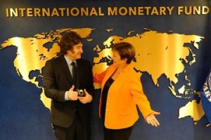 Lee más sobre el artículo El board del FMI aprobará mañana el crédito para la Argentina