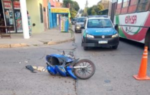 Lee más sobre el artículo Una mujer resultó herida tras accidente en Urquiza y América