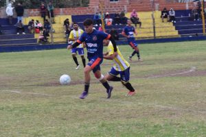 Lee más sobre el artículo Liga Nicoleña de Fútbol: ganó Regatas y recuperó el liderazgo