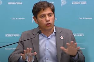 Lee más sobre el artículo Axel Kicillof anunció el desdoblamiento de las elecciones bonaerenses: serán el 7 de septiembre