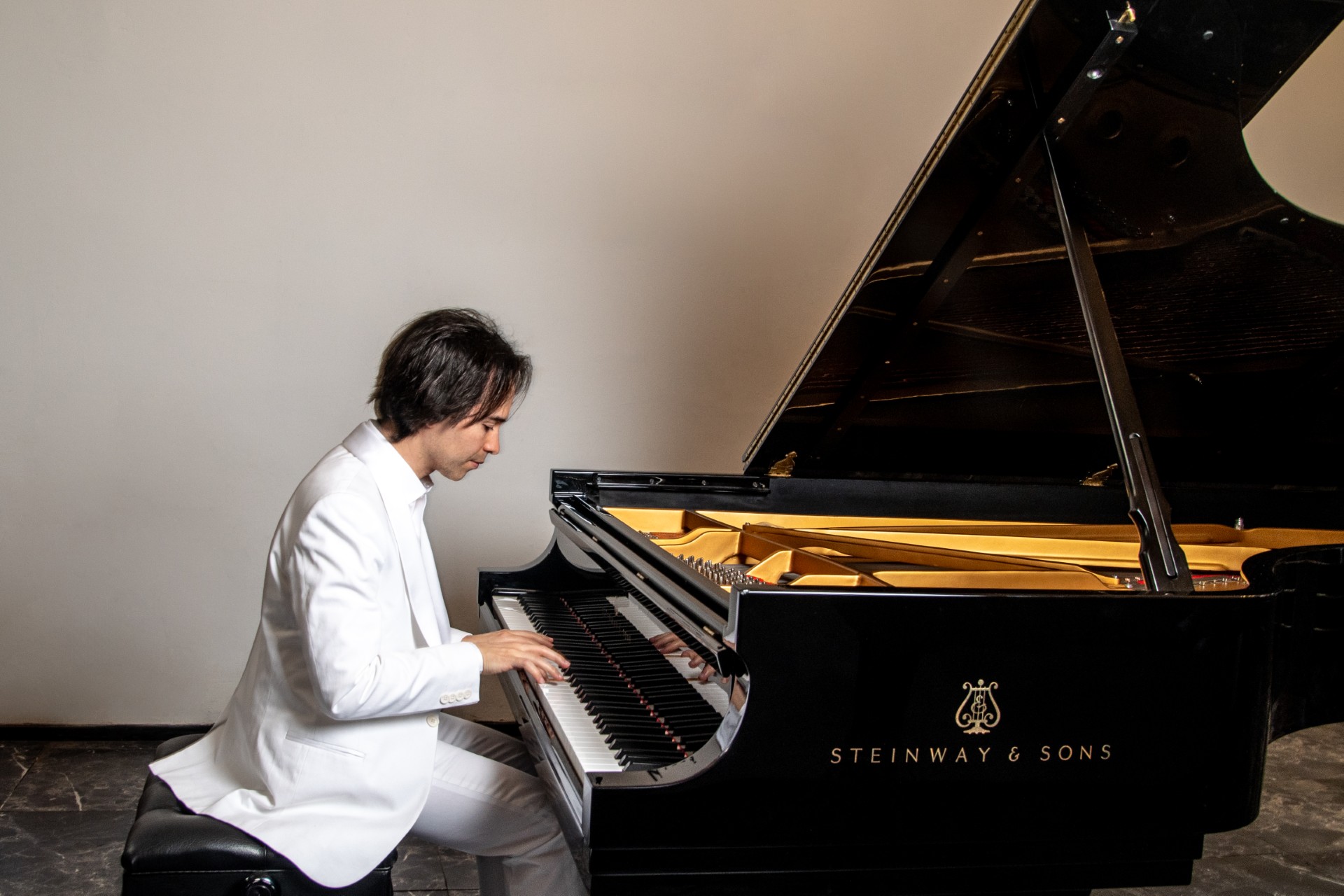 Lee más sobre el artículo Cultura Ternium: Horacio Lavandera a beneficio de la Cooperadora del Hospital San Felipe