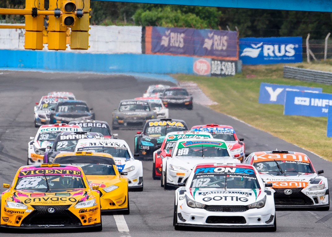 Lee más sobre el artículo El Top Race corre a fin de mes en el Autódromo San Nicolás