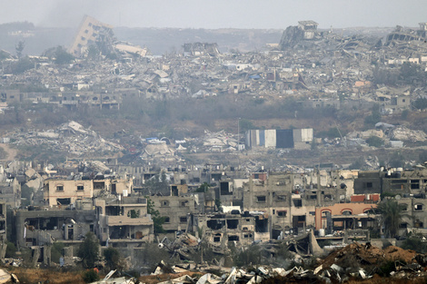 Lee más sobre el artículo Israel amplía su ofensiva en Gaza: las tropas entran por el norte y el sur