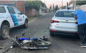 Lee más sobre el artículo Un menor herido tras choque entre auto y moto