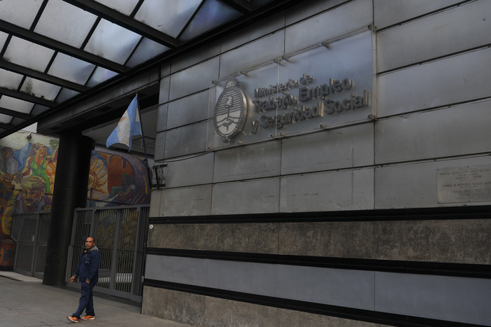 Lee más sobre el artículo Motosierra a las indemnizaciones 