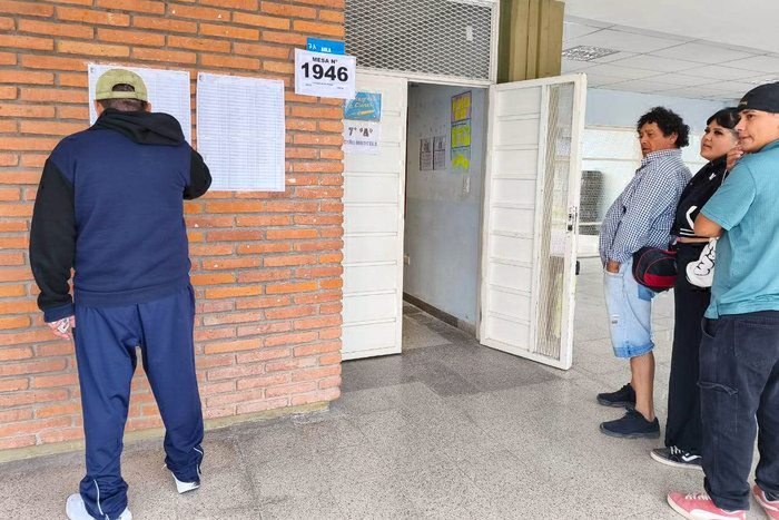 Lee más sobre el artículo Chaco, San Luis, Salta y Jujuy : Superdomingo electoral para los gobernadores