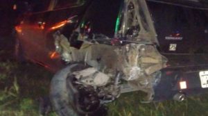 Lee más sobre el artículo Tres personas heridas tras choque en la Autopista