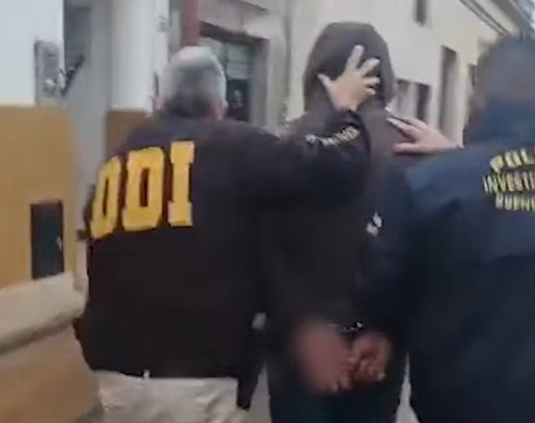 Lee más sobre el artículo Aberrante: detienen a un sujeto de Ramallo que abusó de su hija y la dejó embarazada