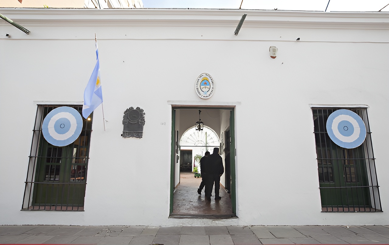 Lee más sobre el artículo Designan por decreto al nuevo Director de la Casa del Acuerdo