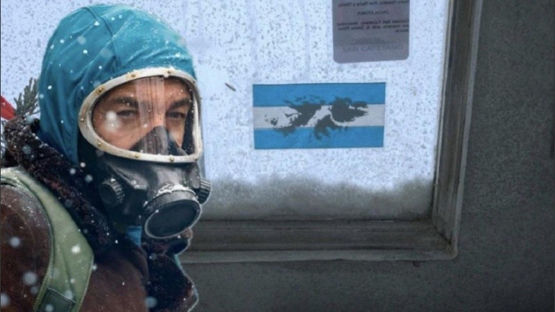 Lee más sobre el artículo En medio del éxito de El Eternauta, la traductora explicó por qué utilizó «Malvinas» y no «Falklands» en los subtítulos