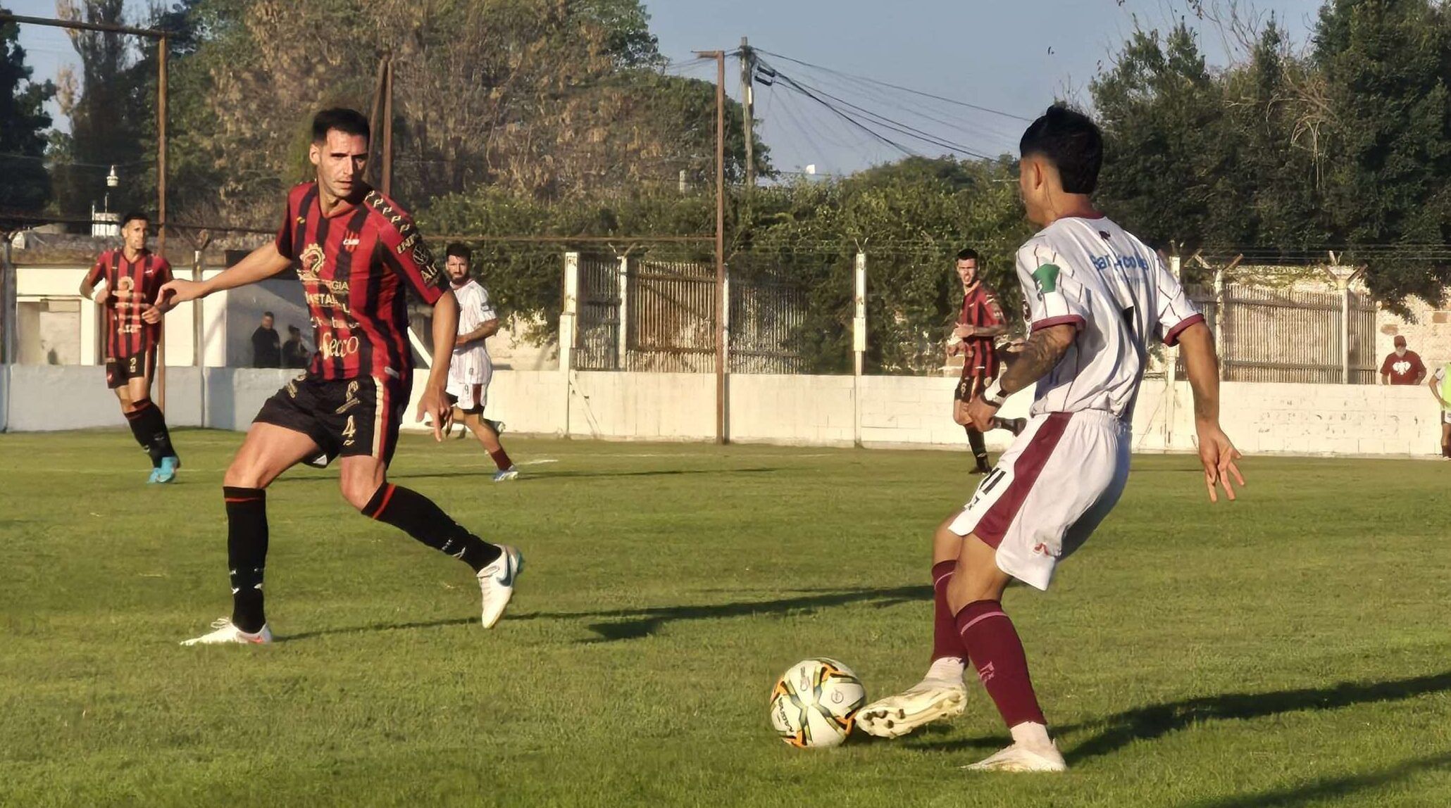 Lee más sobre el artículo Torneo Federal A. Defensores empató con Douglas Haig