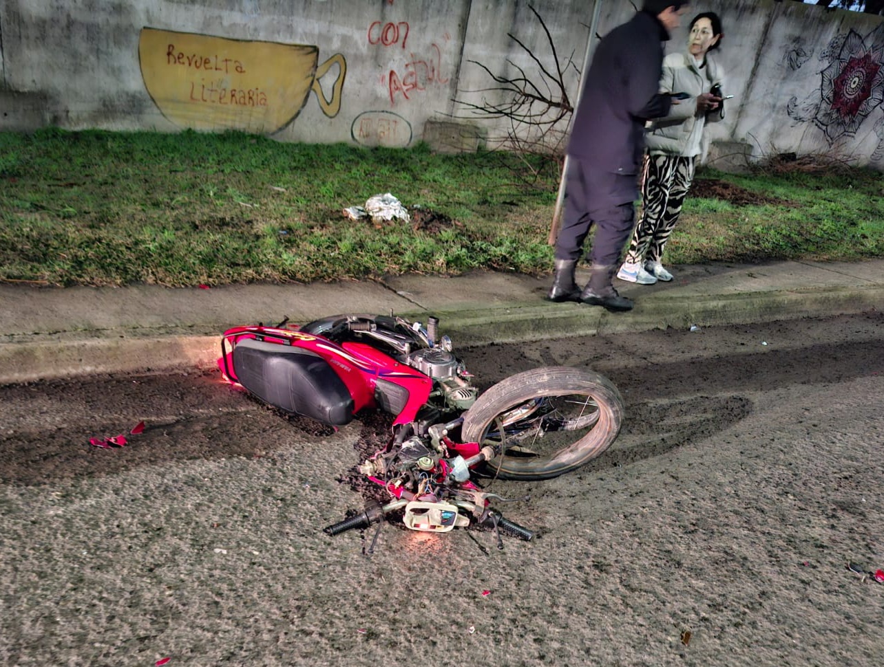 Lee más sobre el artículo Motociclista resultó herido a raíz de choque con un automóvil