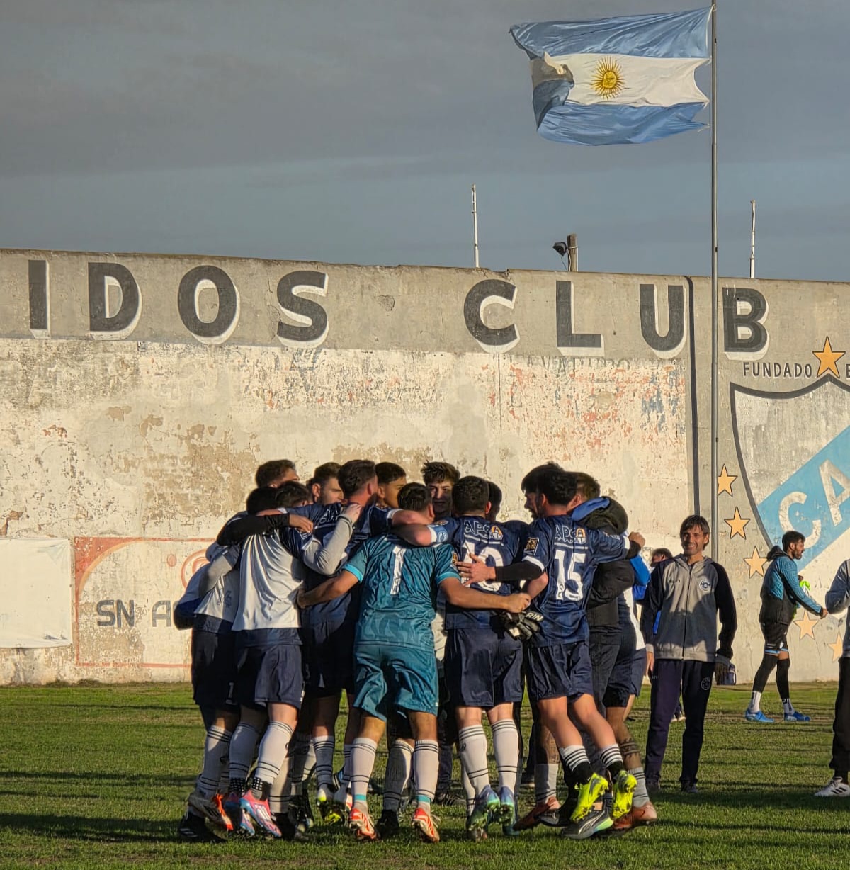 Lee más sobre el artículo Liga Nicoleña de Fútbol: Regatas-Somisa y San Martín-Defensores, las semifinales del Torneo Apertura