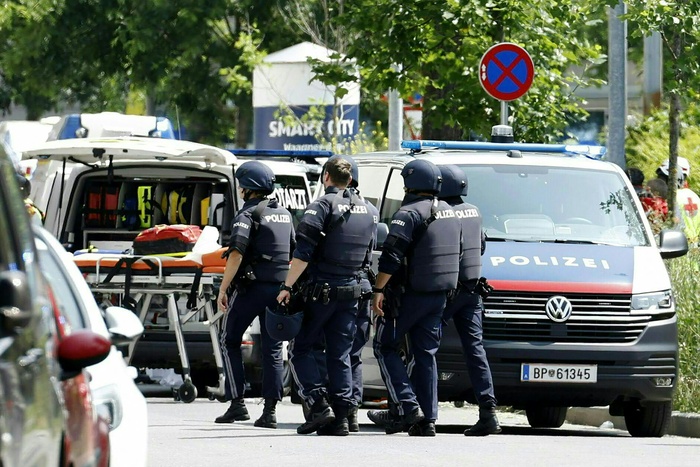 Lee más sobre el artículo Masacre en una escuela en Austria: un estudiante disparó y hay al menos diez muertos