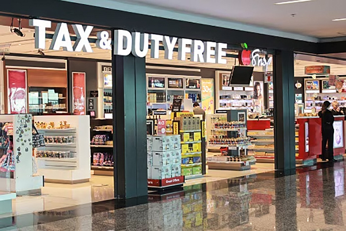 Lee más sobre el artículo Chucherías, viajes y autos de lujo: así se gastan los dólares del préstamo con el FMI…