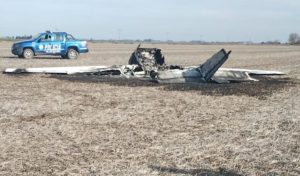 Lee más sobre el artículo Hallaron una avioneta incendiada en la zona de Villa Constitución