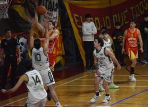 Lee más sobre el artículo Liga Federal de Básquet: Belgrano busca la hazaña, y pasar a la final por un ascenso