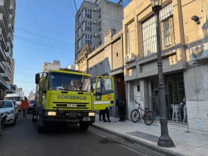 Lee más sobre el artículo Principio de incendio en un comercio de la zona céntrica