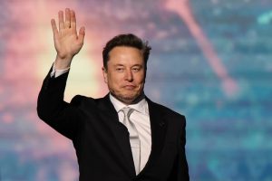 Lee más sobre el artículo Elon Musk anunció la creación de su propia fuerza: “Partido de América”
