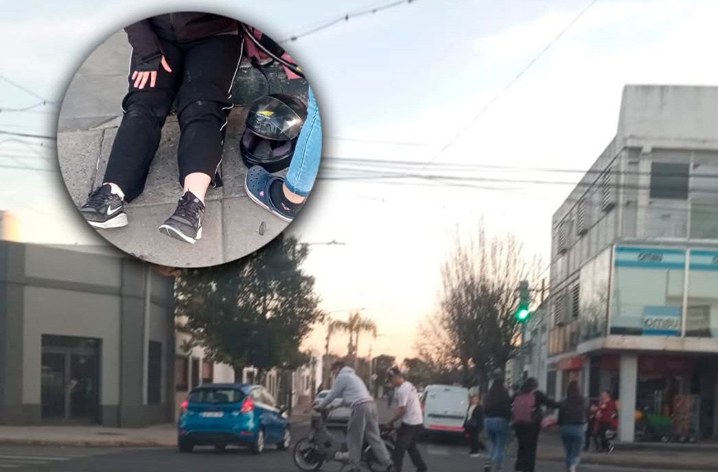 Lee más sobre el artículo Una mujer herida a raíz de colisión entre auto y moto