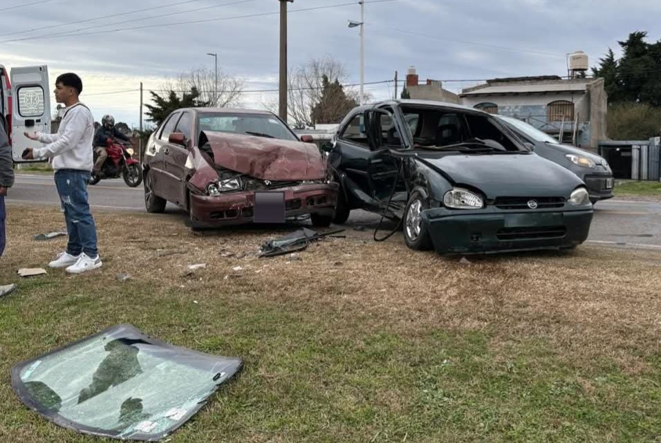 Lee más sobre el artículo Un hombre herido a raíz de violento choque en la Ruta 21