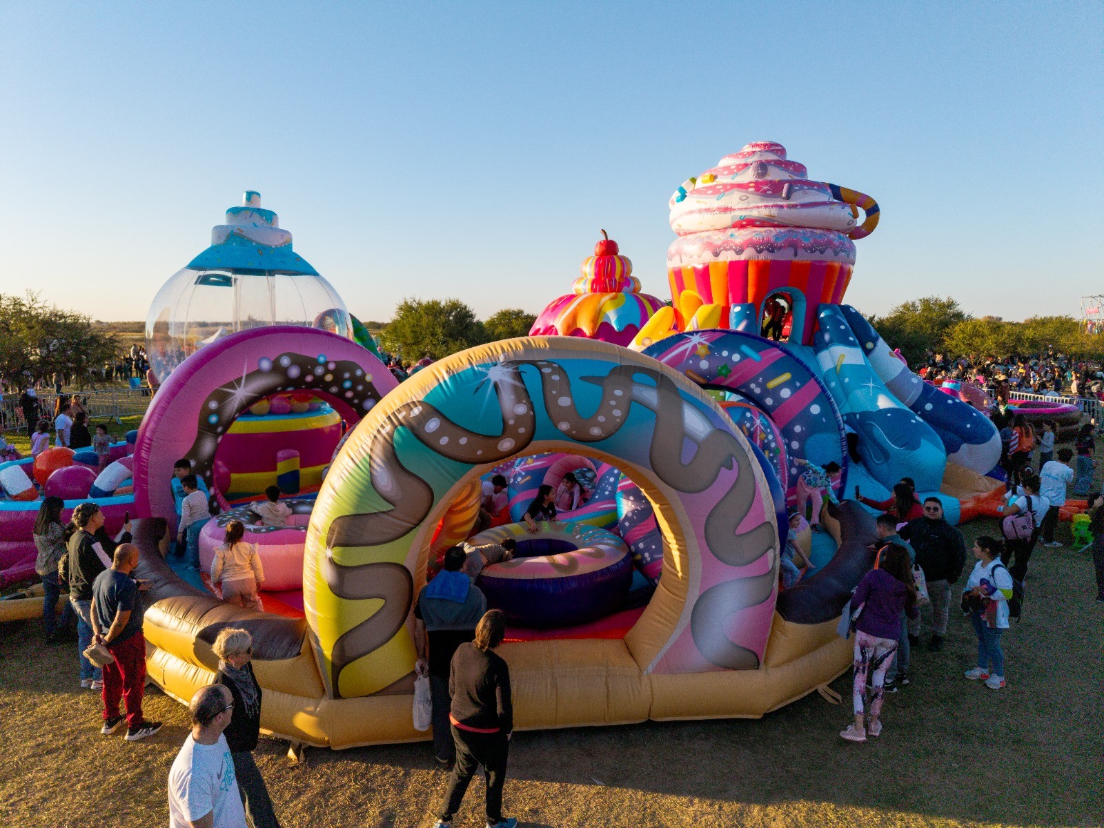 Lee más sobre el artículo Comenzaron las vacaciones de invierno y los chicos disfrutan del Festival Río