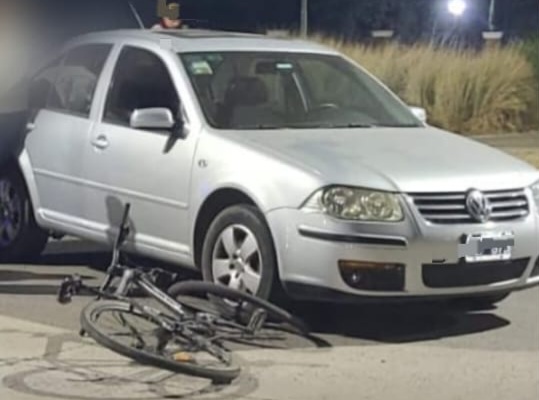 Lee más sobre el artículo Un joven ciclista fue internado tras nuevo accidente en Acceso Perón