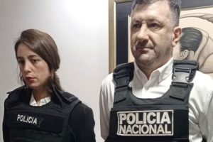 Lee más sobre el artículo Kueider y su secretaria, a un paso de ser extraditados desde Paraguay