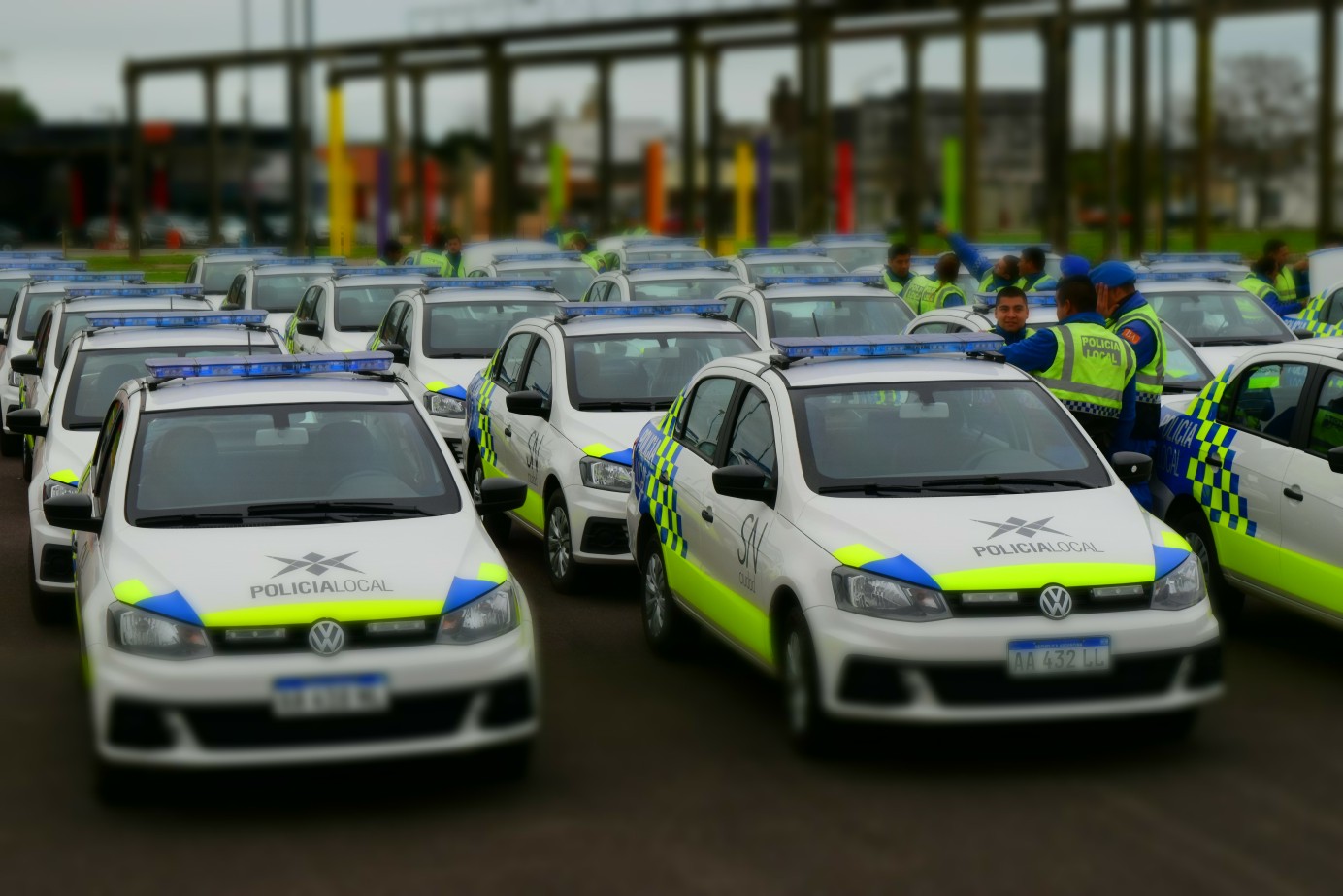 Lee más sobre el artículo San Nicolás recibiría de provincia 11 móviles policiales y 5 motos para combatir la inseguridad