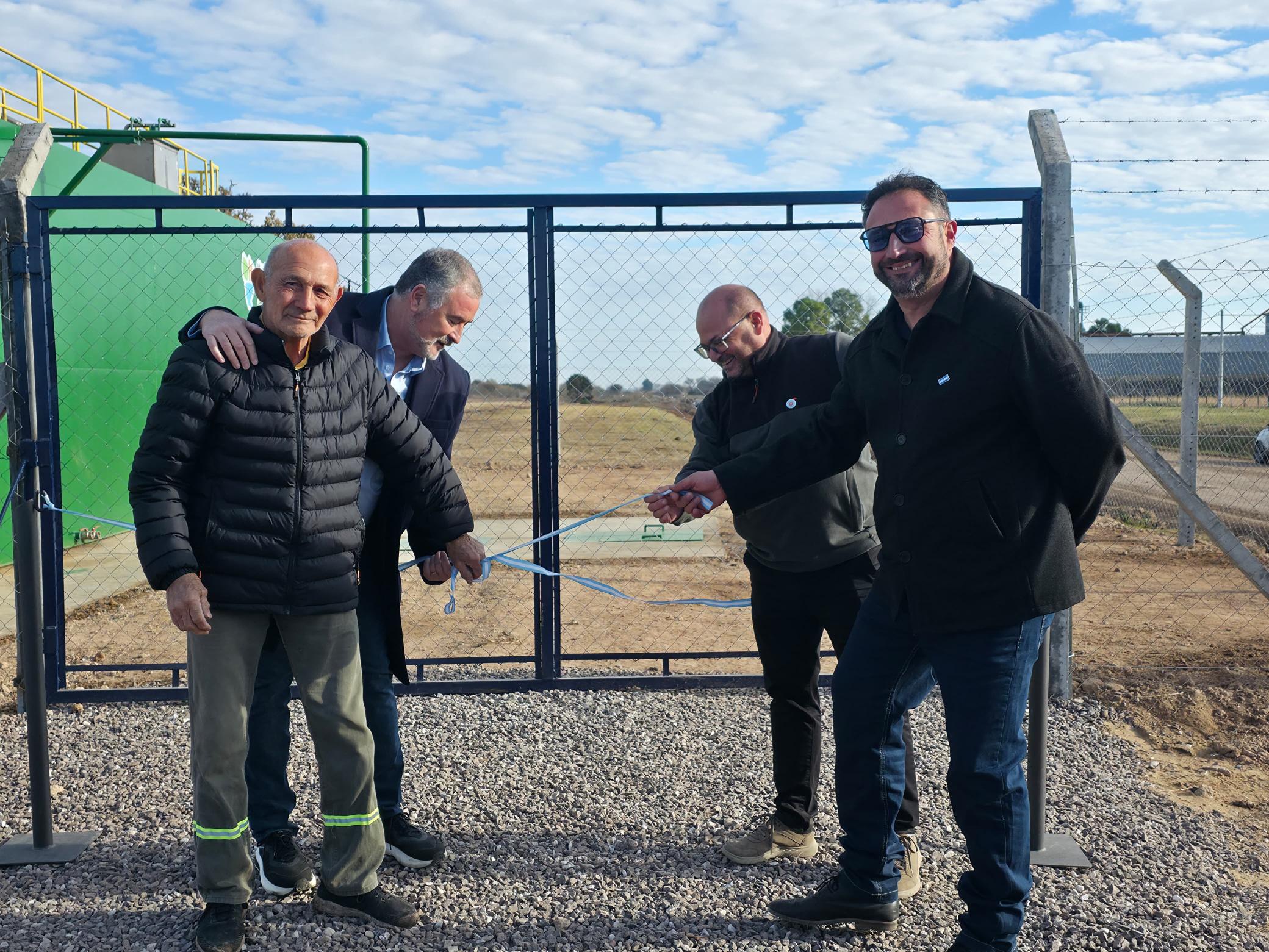 Lee más sobre el artículo Ramallo: el Intendente Poletti inauguró la planta cloacal de El Paraíso