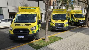 Lee más sobre el artículo Passaglia presentó tres nuevas ambulancias de alta complejidad para San Nicolás