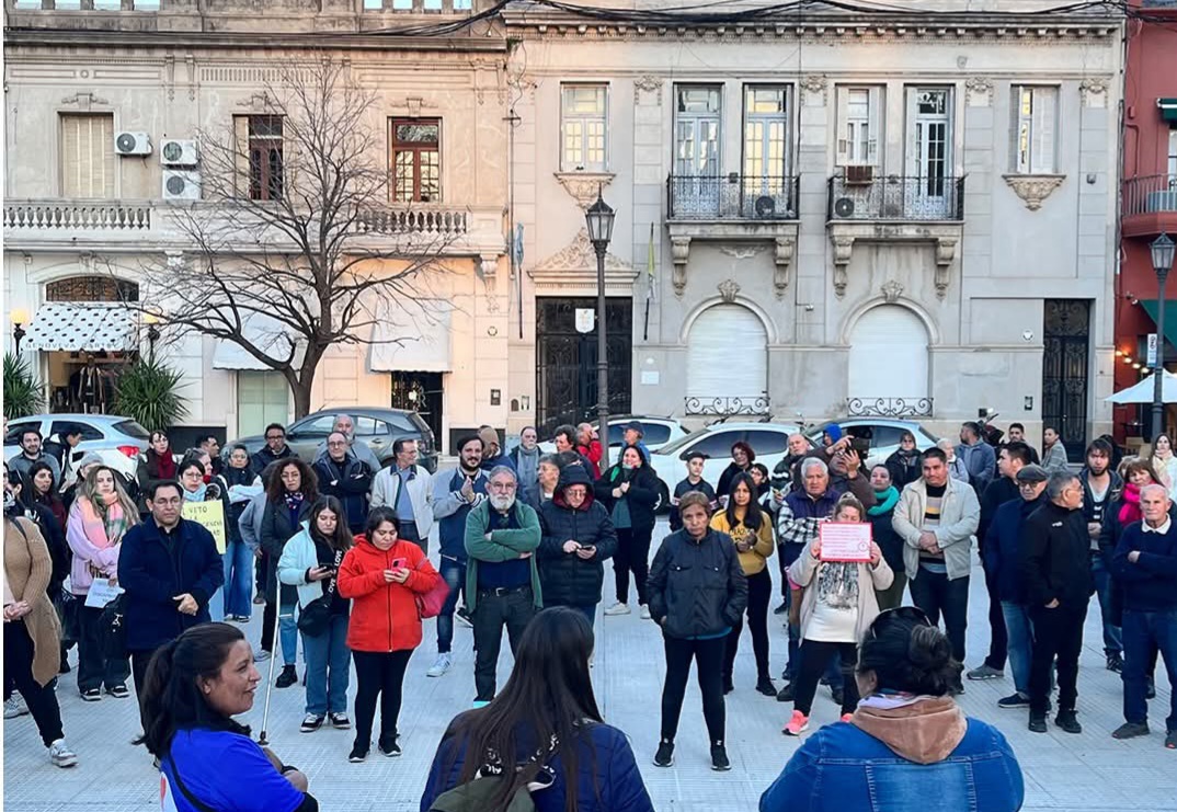 Lee más sobre el artículo Familias y prestadores vinculados a la discapacidad repudiaron en San Nicolás el veto presidencial
