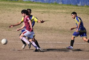 Lee más sobre el artículo Liga Nicoleña de Fútbol: victorias de Somisa y Defe, que se mantienen como líderes