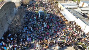 Lee más sobre el artículo Multitudinaria fiesta por el aniversario de Pérez Millán