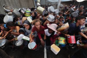 Lee más sobre el artículo Franja de Gaza: dos mil muertos mientras buscaban comida