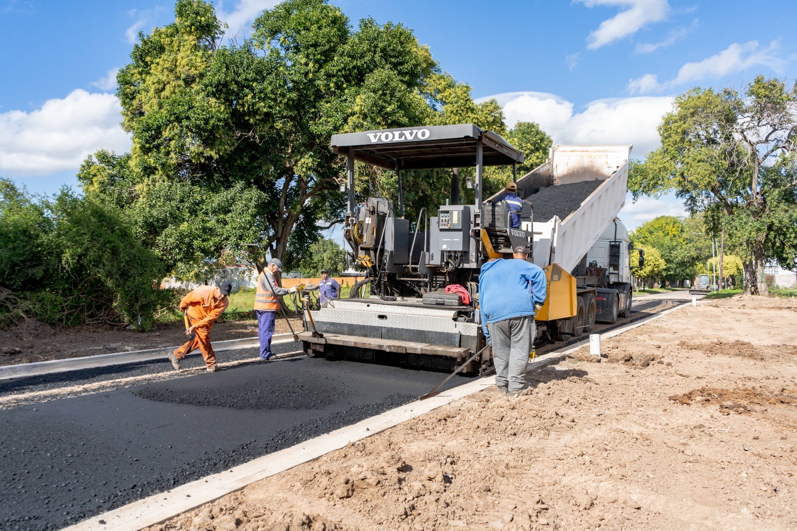 Lee más sobre el artículo San Nicolás se acerca a tener el 100% de sus barrios pavimentados