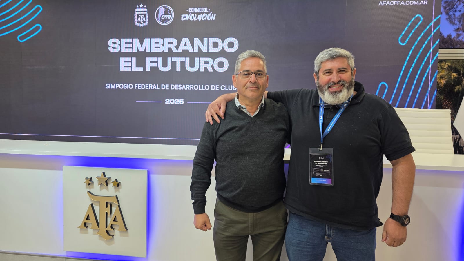 Lee más sobre el artículo Dirigentes de la Liga Nicoleña participaron de importante capacitación brindada en la AFA