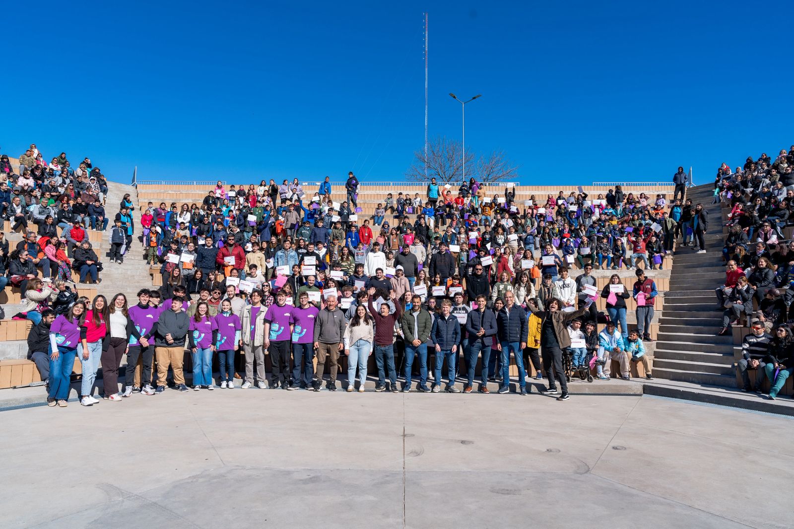 Lee más sobre el artículo Más de 400 alumnos participaron de los cursos del Programa Revolución Digital