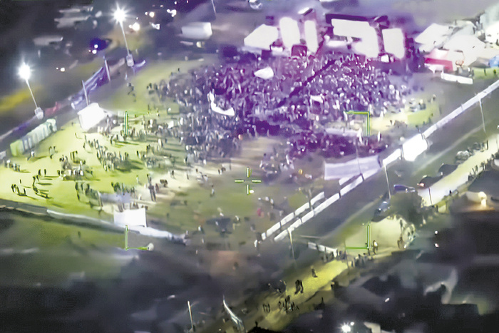 Lee más sobre el artículo Milei tuvo un cierre de campaña con poca gente, tensión y algo de violencia