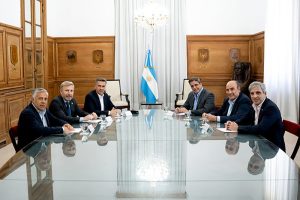 Lee más sobre el artículo La Rosada promete diálogo pero veta los ATN