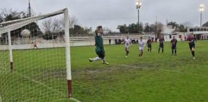 Lee más sobre el artículo Torneo Federal A: Defensores reaccionó y logró un puntazo