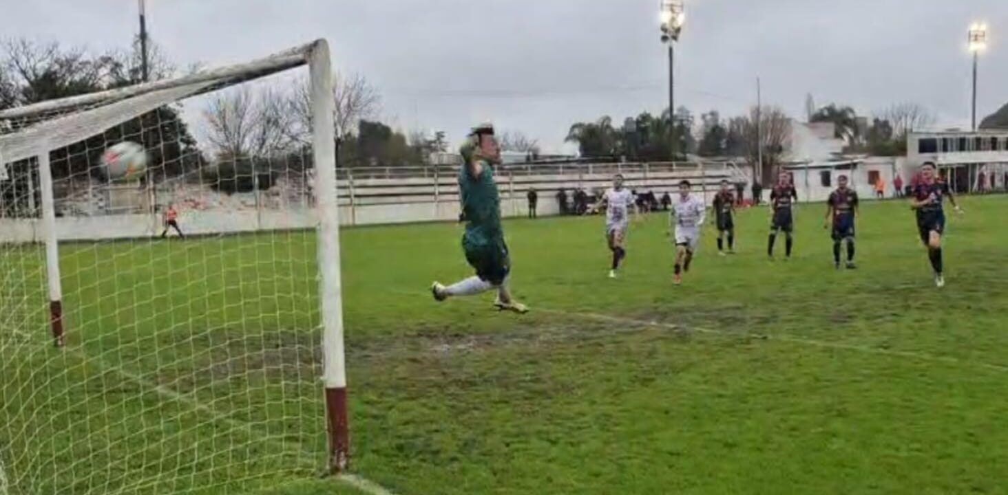 Lee más sobre el artículo Torneo Federal A: Defensores reaccionó y logró un puntazo