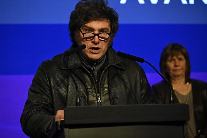 Lee más sobre el artículo El León, barranca abajo en las encuestas