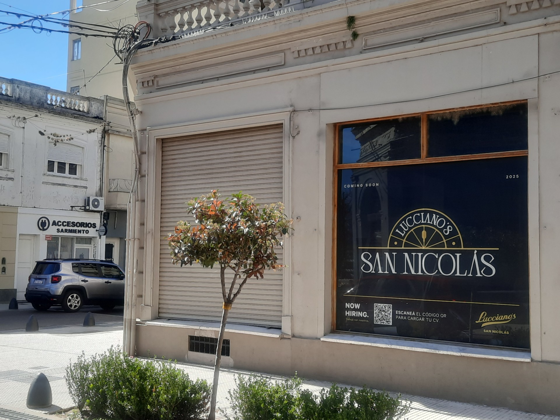 Lee más sobre el artículo La franquicia Lucciano’s desembarca en San Nicolás con sus helados premium, en la céntrica esquina de Mitre y Sarmiento