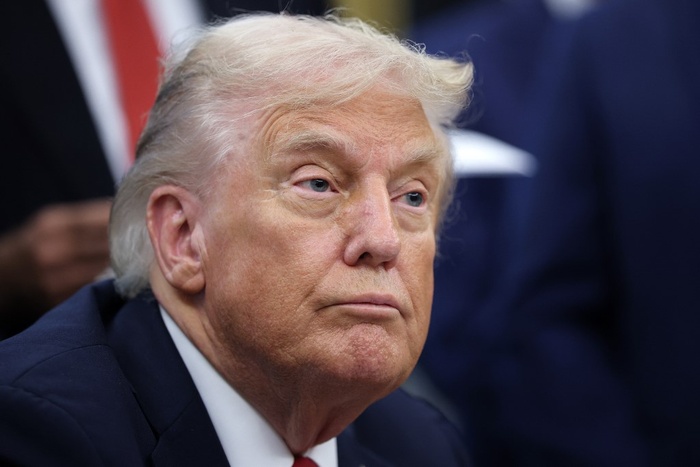 Lee más sobre el artículo Mientras Trump le promete dólares a Milei, Estados Unidos sufre el primer cierre del Gobierno en siete años