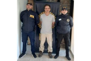 Lee más sobre el artículo Detuvieron a «Fred» Machado en Viedma para iniciar el proceso de extradición a Estados Unidos  