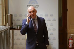 Lee más sobre el artículo El narcoescándalo detonó a Espert y Milei le soltó la mano