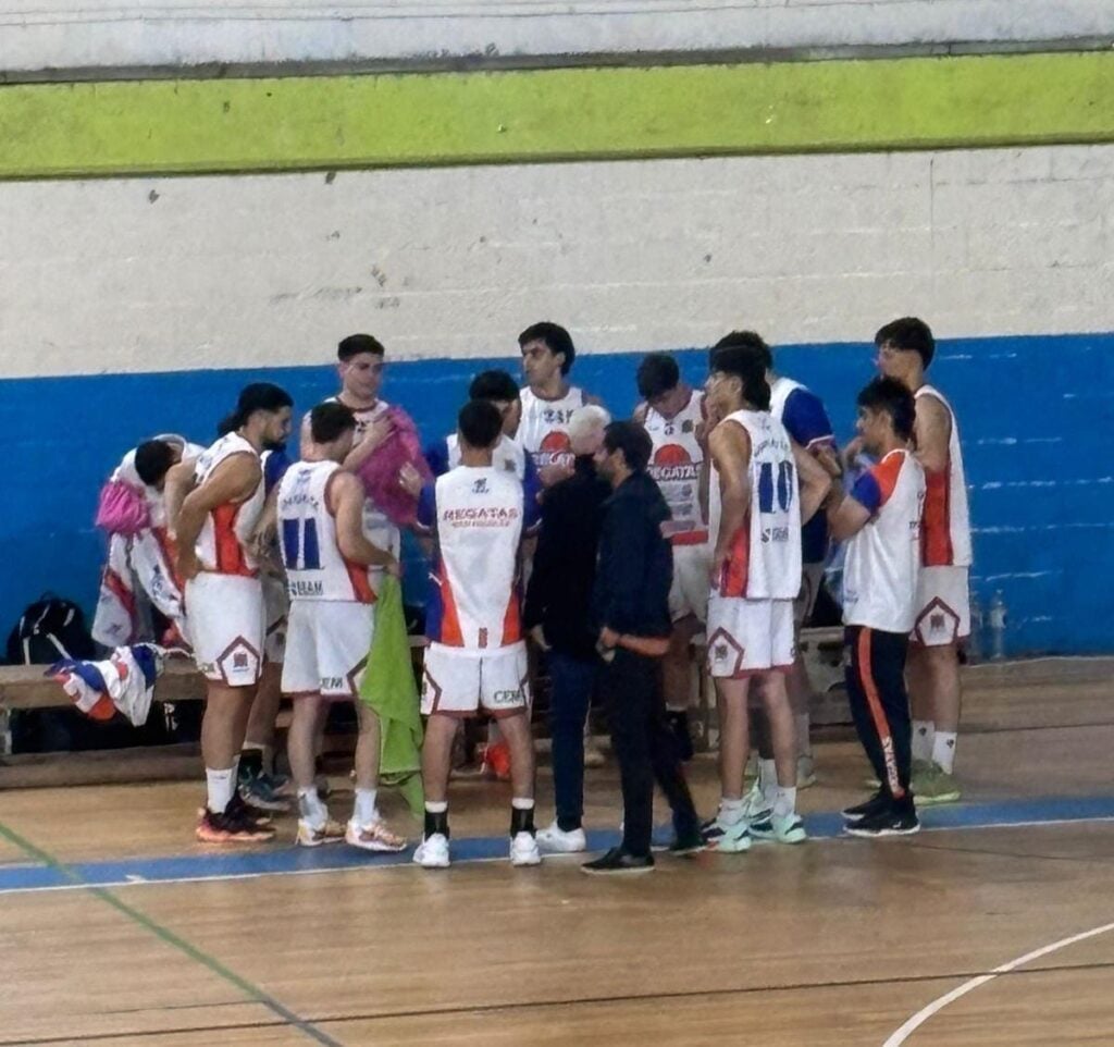 Lee más sobre el artículo Prefederal de Básquet: Regatas estiró su invicto y está cerca de clasificar al Final Four