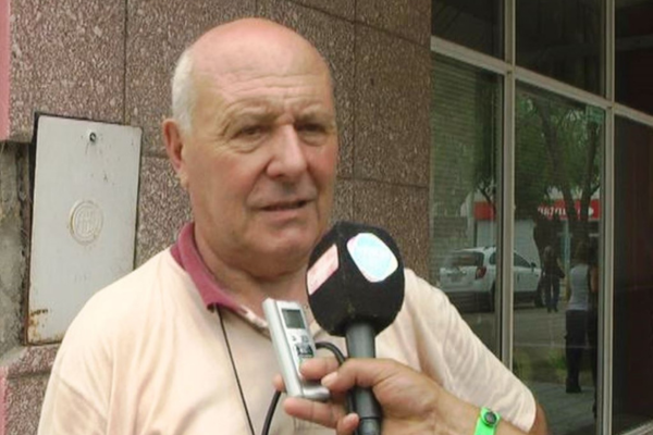 Lee más sobre el artículo Villa Constitución: falleció Roberto Bertholaga, un hombre de mil profesiones y un corazón solidario