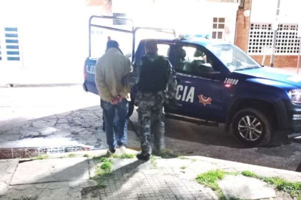 Lee más sobre el artículo Trasladan a un recluso detenido por abuso sexual agravado